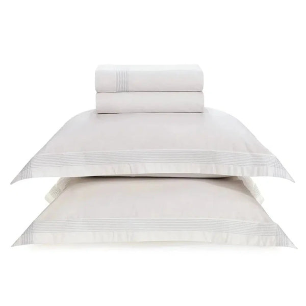 Jogo de Cama Queen Bertoni 4 Pçs 200 Fios Percal 100% Algodão Branco Trussardi